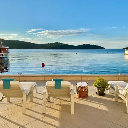 アパート Plateau