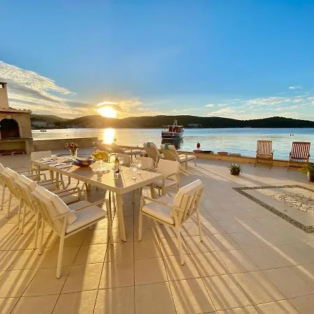 Plateau アパート ヴィス