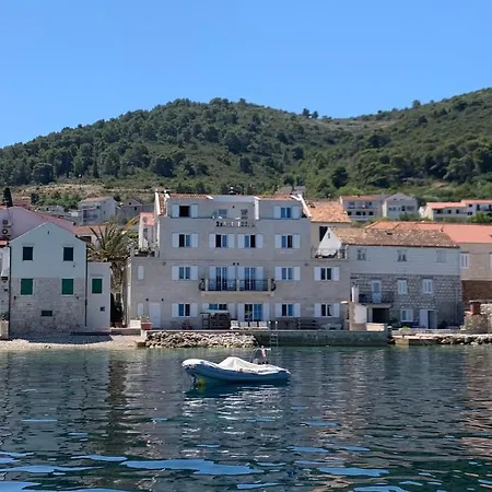 Plateau Appartamento Vis