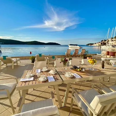 Plateau アパート ヴィス